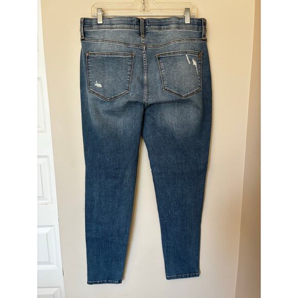 Lularoe Distressed Skinny Jeans Medium Light Wash Size 32 - Picture 2 of 6